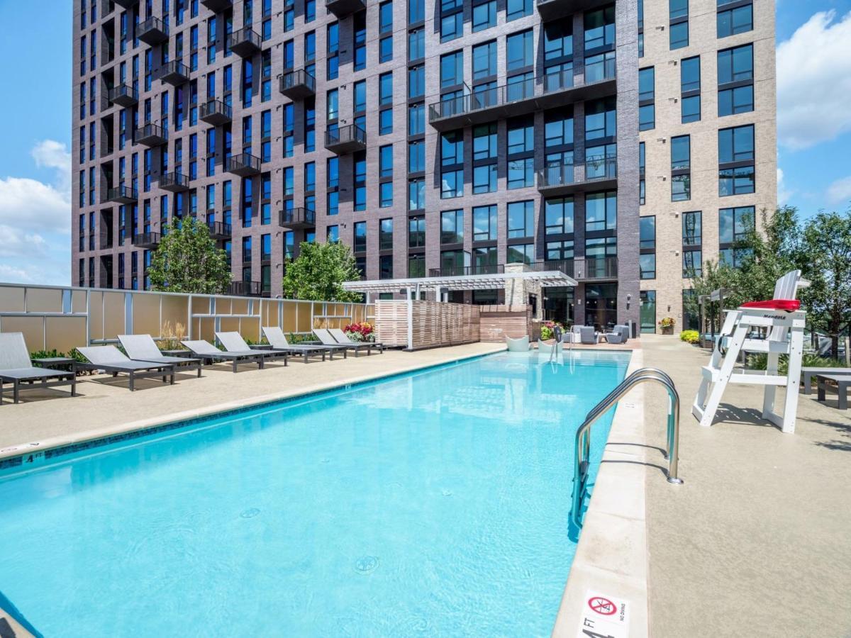 Bluebird Suites At Reston Town Center Dış mekan fotoğraf