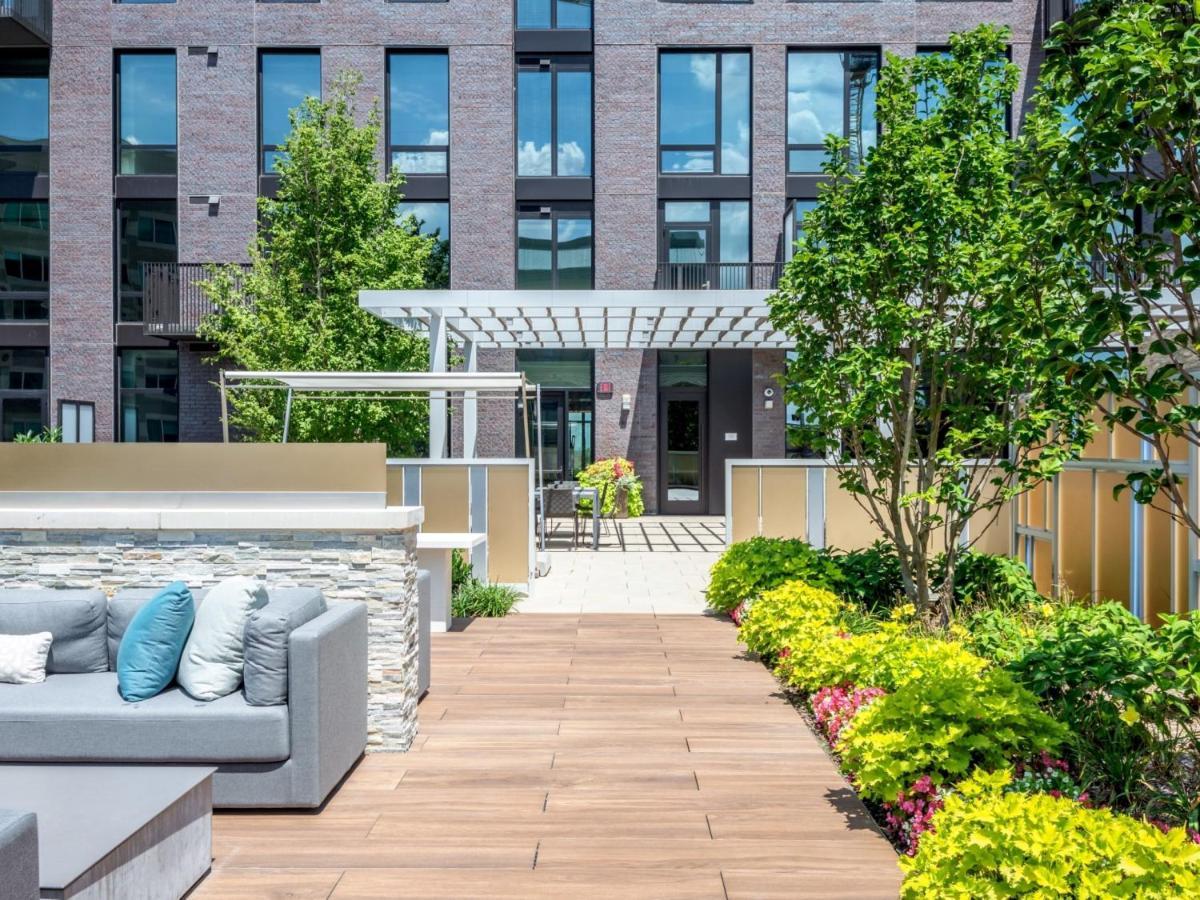 Bluebird Suites At Reston Town Center Dış mekan fotoğraf